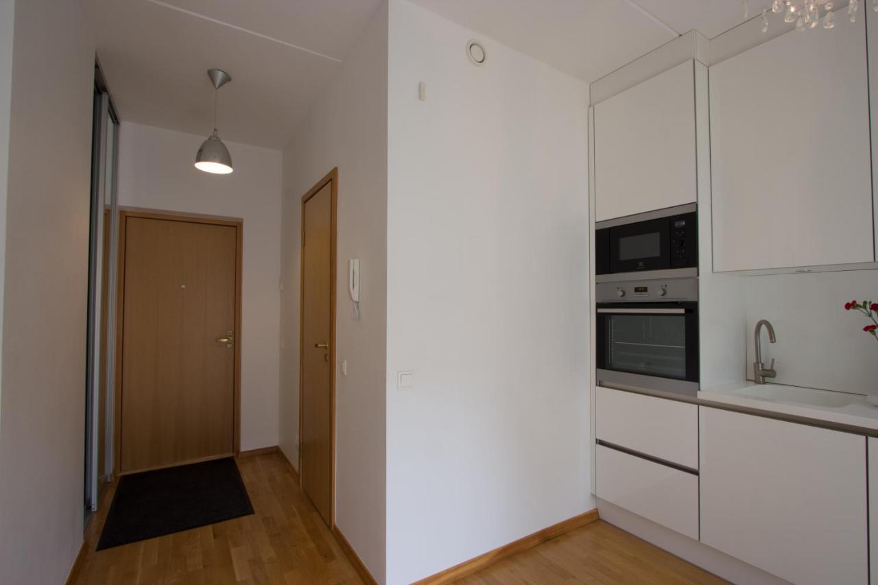 Kueueni 5B Apartment Тарту Екстериор снимка